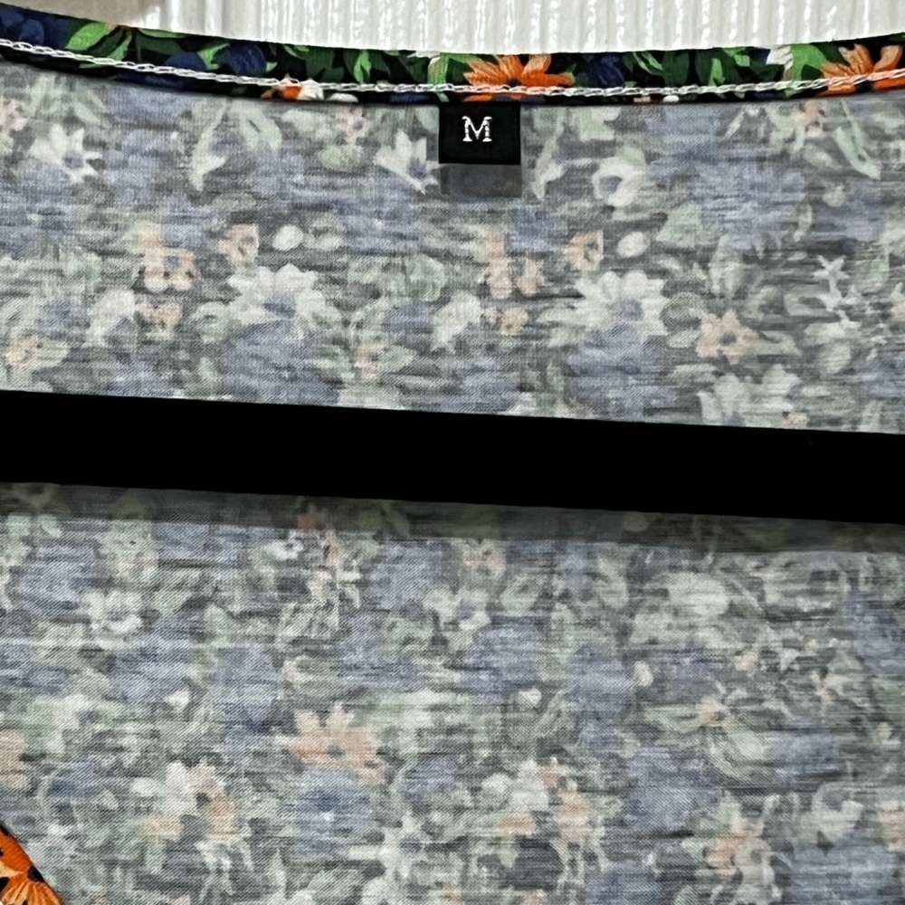 M Floral Print Women's Dress - Picture 4 of 6